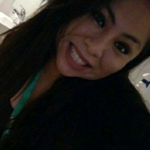 Meet your Posher, Eva